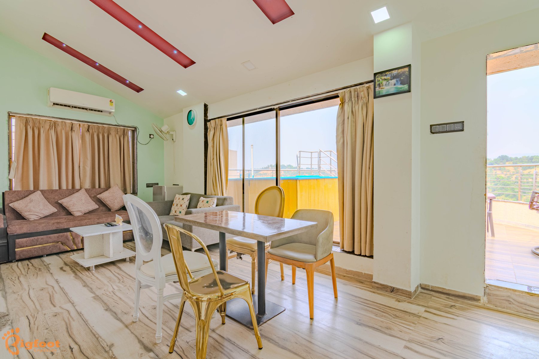 Premium suite with private pool at Pooja Villa Suites