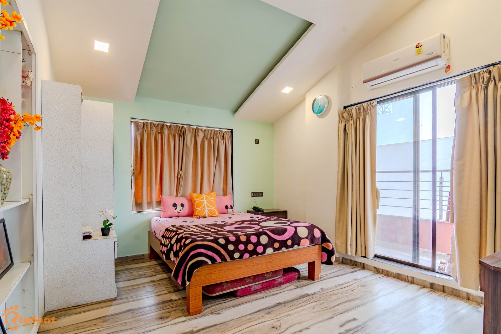 1BHK Premium Suite at Pooja Villa Suites